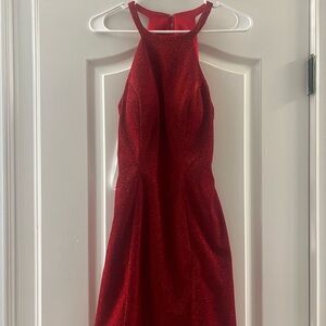 Chic Backless Red Dress